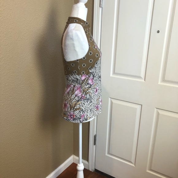 WHBM top. - Picture 7 of 12